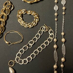 Vintage Gold Tone Statement Chain & Pearl Jewelry Lot Bold Classic